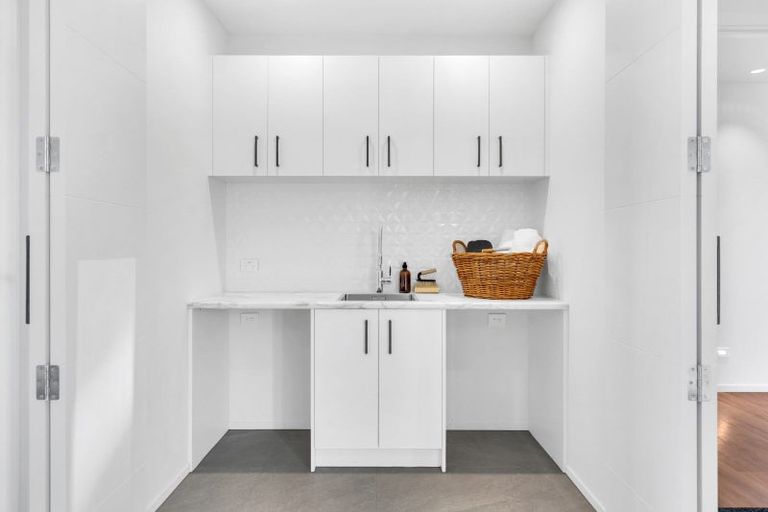 Photo of property in 4 Cotterville Crescent, Greytown, 5712