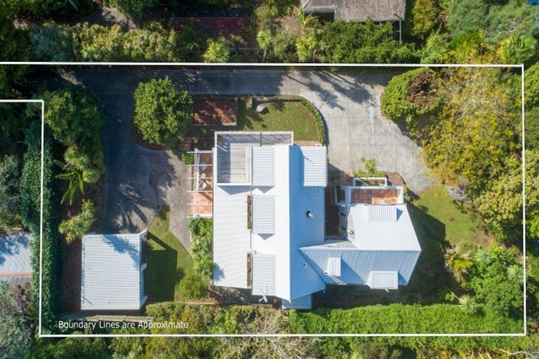 Photo of property in 194 Onewa Road, Birkenhead, Auckland, 0626