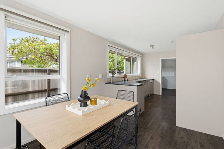 Photo of property in 38 Fern Drive, Halswell, Christchurch, 8025