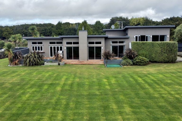 Photo of property in 32 Matua Road, Otatara, Invercargill, 9879