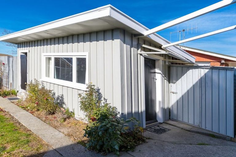 Photo of property in 43 Harris Street, Waimate, 7924