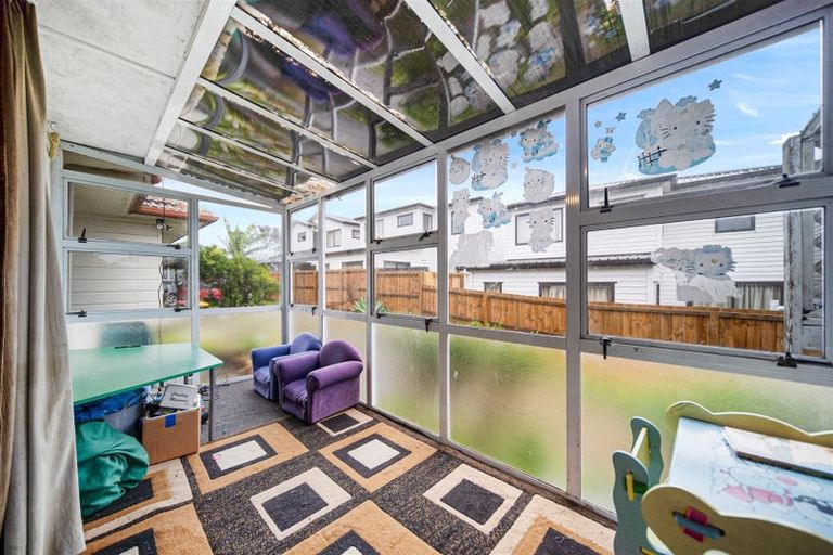 Photo of property in 29 Imrie Avenue, Mangere, Auckland, 2022