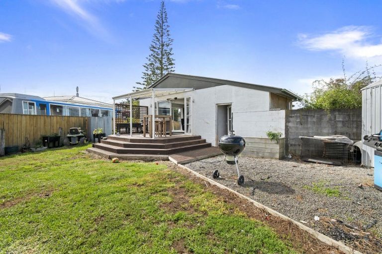 Photo of property in 79 Taumaihi Street, Bulls, 4818