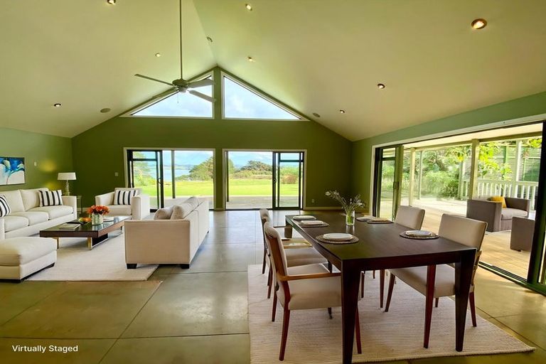 Photo of property in 86 Boyd Road, Clarks Beach, Pukekohe, 2679