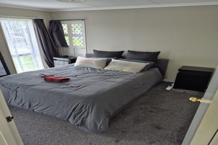 Photo of property in 17a Cecil Place, Cloverlea, Palmerston North, 4412