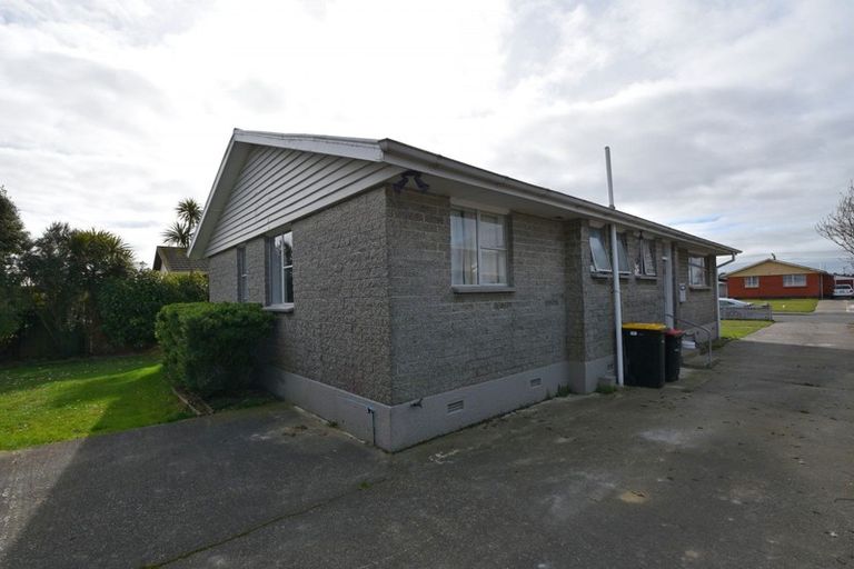 Photo of property in 69 Glenalmond Crescent, Rockdale, Invercargill, 9812
