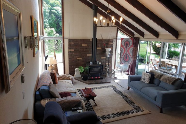 Photo of property in 72 Mountain Road, Western Heights, Rotorua, 3015