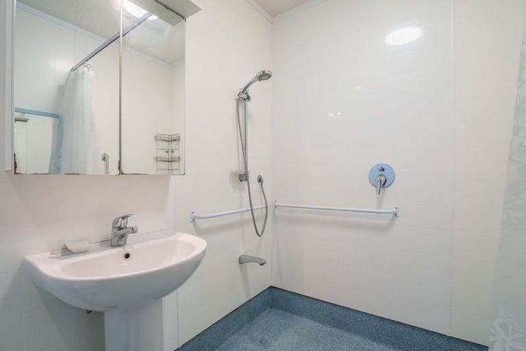 Photo of property in 1/37 Oakhampton Street, Hornby, Christchurch, 8042