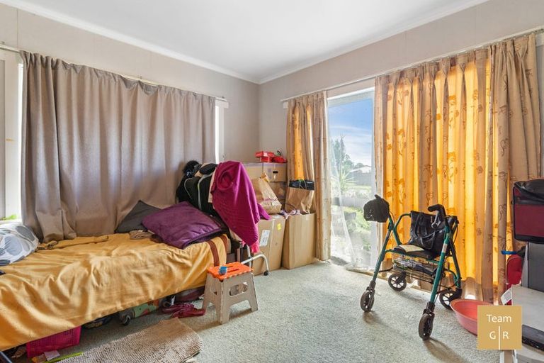 Photo of property in 83 Settlement Road, Papakura, 2110