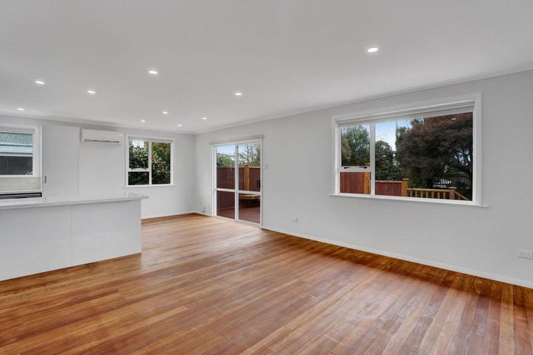 Photo of property in 58 Reid Avenue, Hawera, 4610