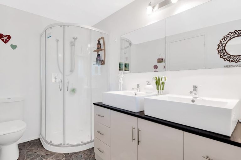 Photo of property in 8 Dell Way, Judea, Tauranga, 3110