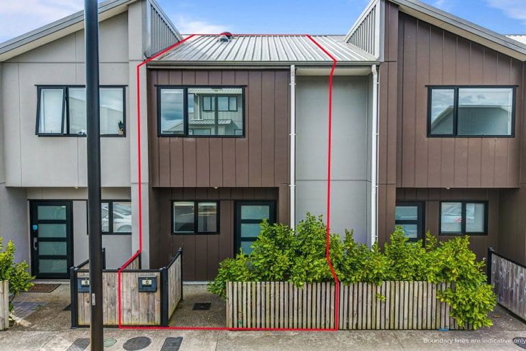 Photo of property in 13 Eileen Newey Place, Henderson, Auckland, 0612
