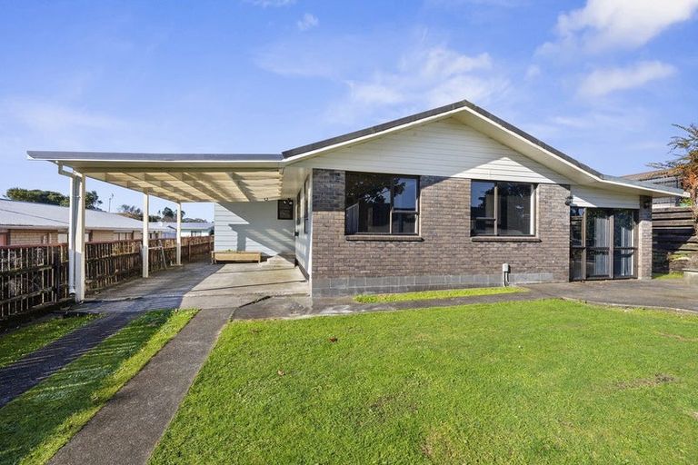 Photo of property in 30 Rahiri Street, Waitara, 4320