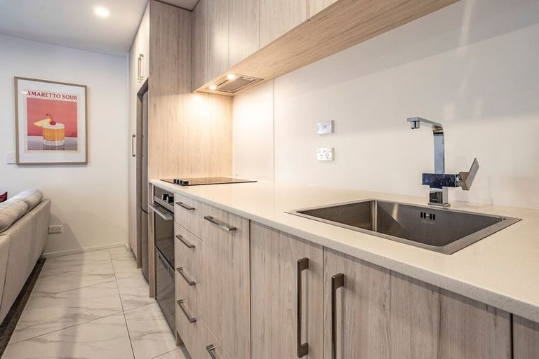 Photo of property in 2/196 Worcester Street, Christchurch Central, Christchurch, 8011