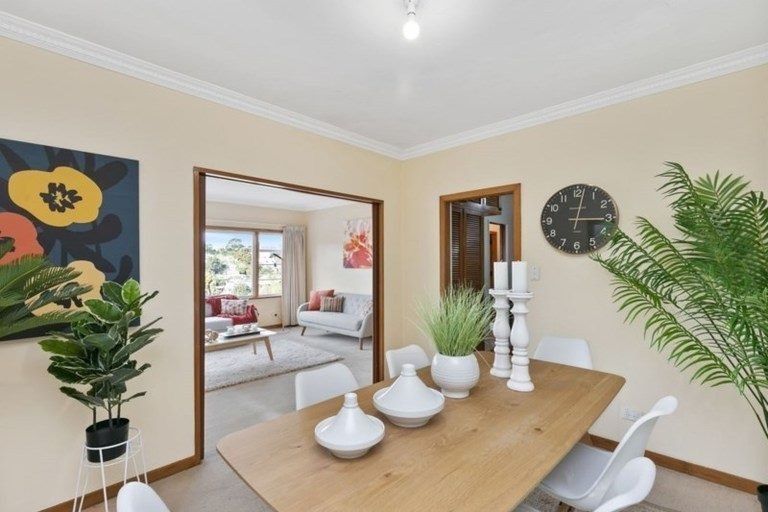 Photo of property in 51 Chaytor Street, Karori, Wellington, 6012