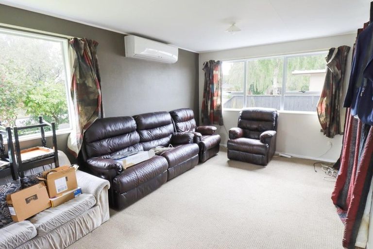 Photo of property in 24a Humphries Place, Awapuni, Palmerston North, 4412
