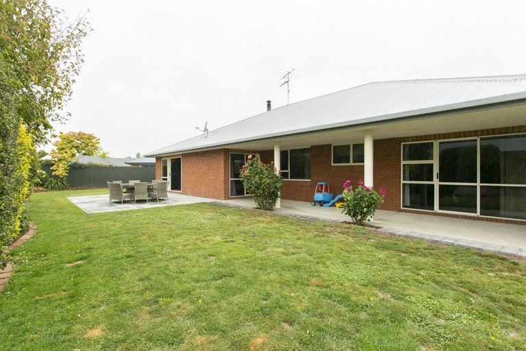 Photo of property in 8 Ferrier Place, Tinwald, Ashburton, 7700