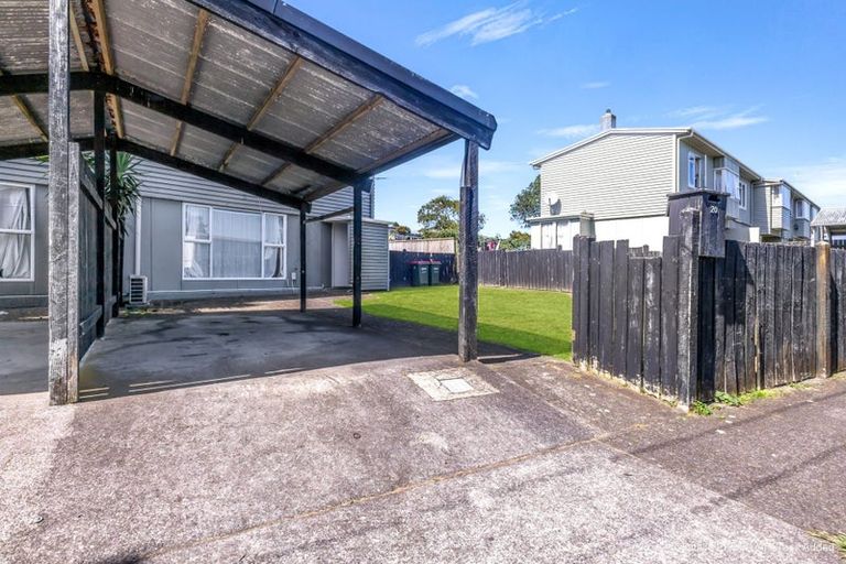 Photo of property in 20 Cook Street, Marfell, New Plymouth, 4310