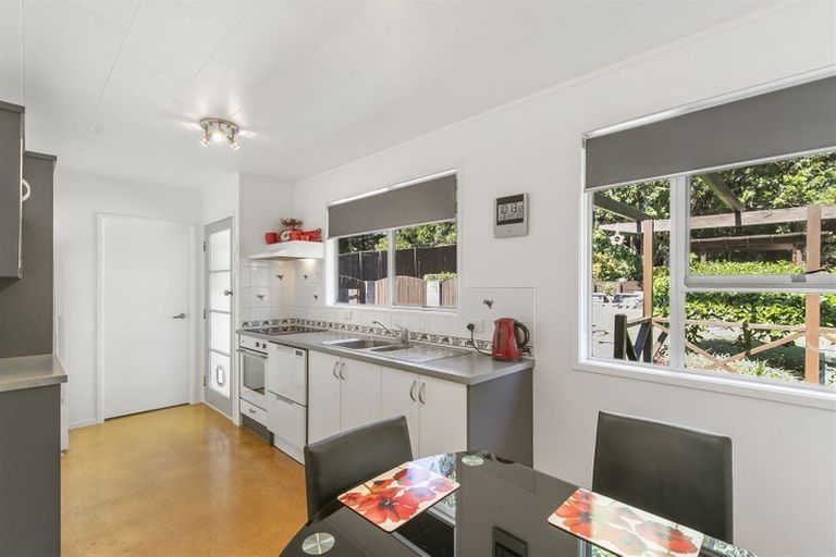 Photo of property in 22 Cantina Avenue, Bayview, Auckland, 0629