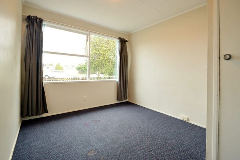 Photo of property in 102 Boundary Road, Clover Park, Auckland, 2019