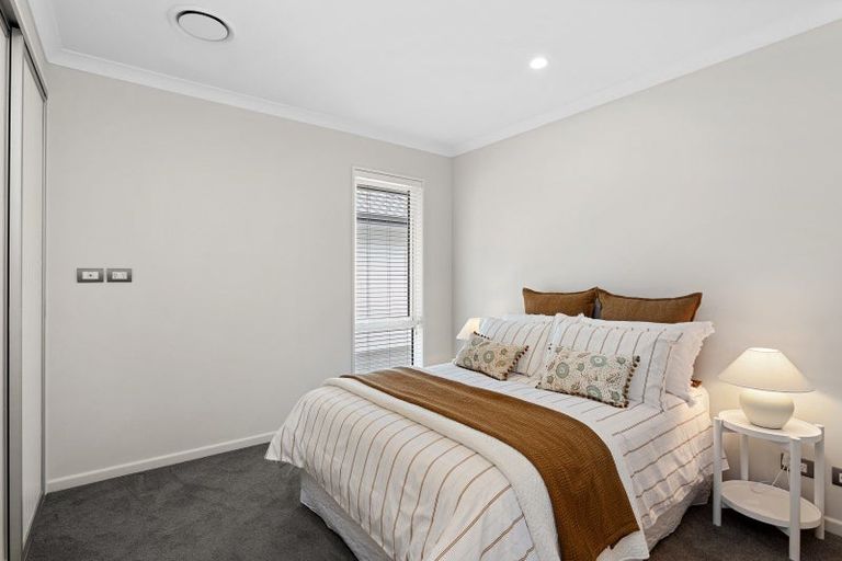 Photo of property in 12 Quarters Place, Halswell, Christchurch, 8025