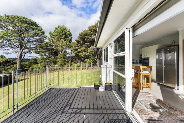 Photo of property in 23 Crows Road, Swanson, Auckland, 0614