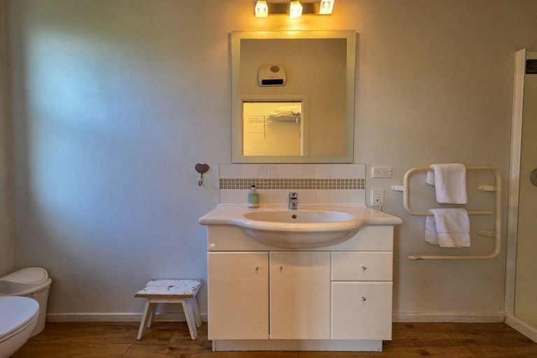 Photo of property in 8 Dwyer Place, Lake Tekapo, 7999