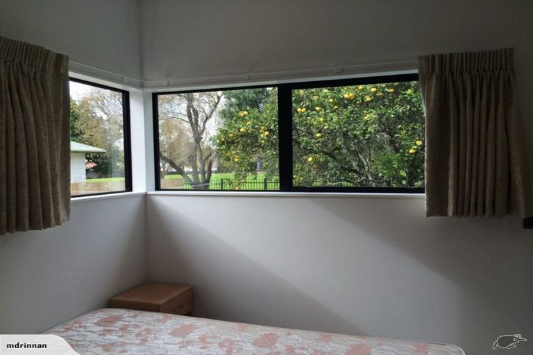 Photo of property in 34 House Avenue, Mangere Bridge, Auckland, 2022