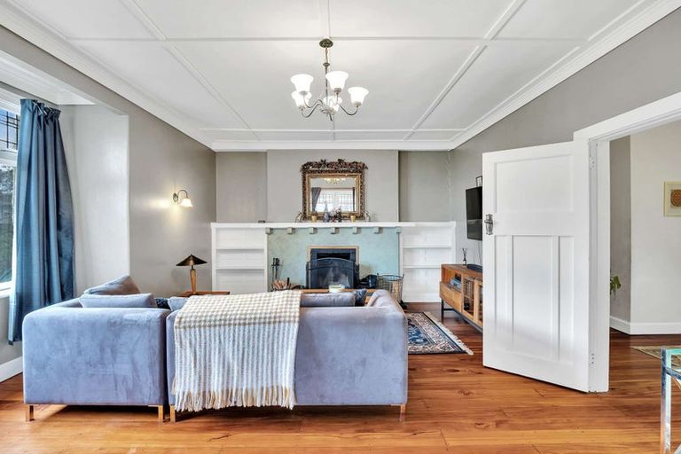 Photo of property in 28 Carlton Avenue, Gonville, Whanganui, 4501