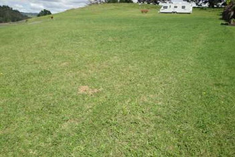 Photo of property in 105 Estuary View, Whangamata, 3620