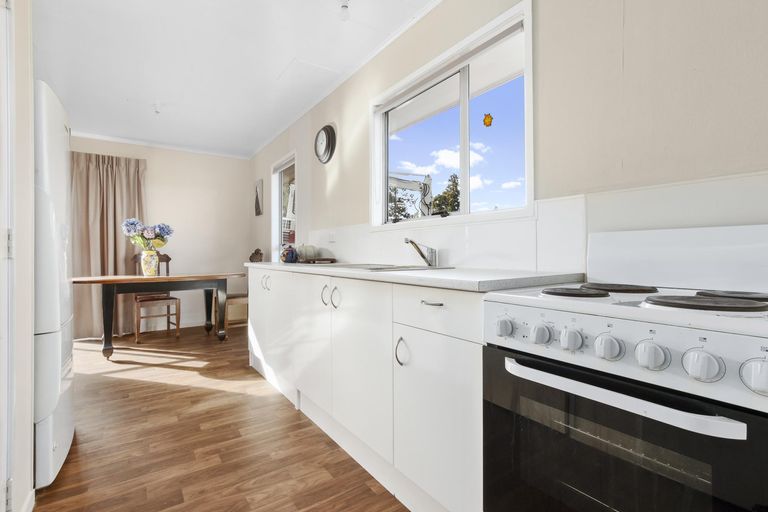 Photo of property in 27 Heather Green Avenue, Meremere, Mercer, 2474