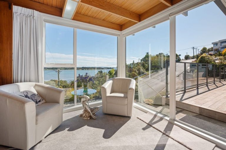 Photo of property in 14 Saint Andrews Hill Road, Mount Pleasant, Christchurch, 8081