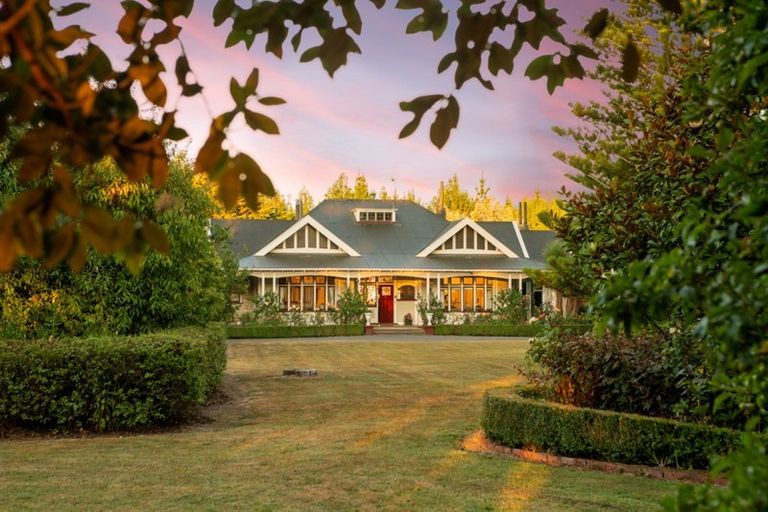 Photo of property in Greenlea, 310 Mount Biggs Road, Halcombe, Feilding, 4779