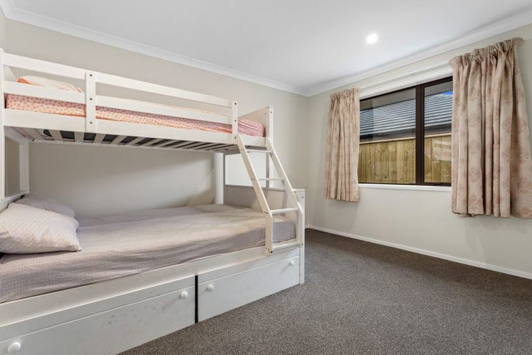 Photo of property in 3 Karearea Drive, Coastlands, Whakatane, 3120