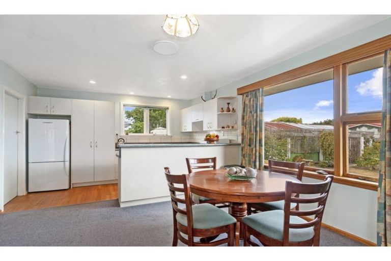 Photo of property in 34 Dunstan Crescent, Hornby, Christchurch, 8042