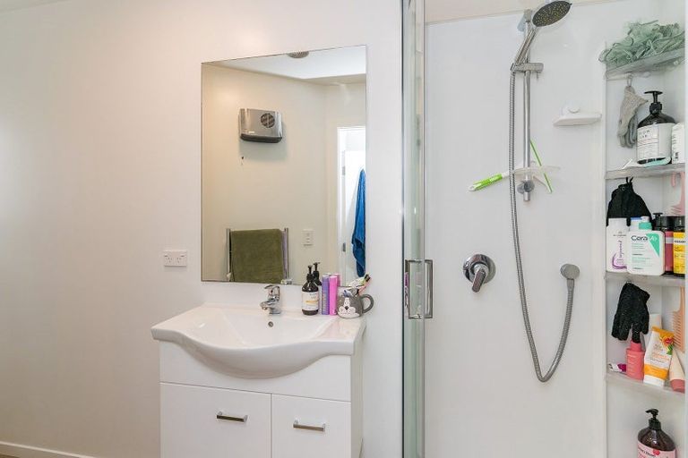 Photo of property in 113 Harbour Terrace, North Dunedin, Dunedin, 9016