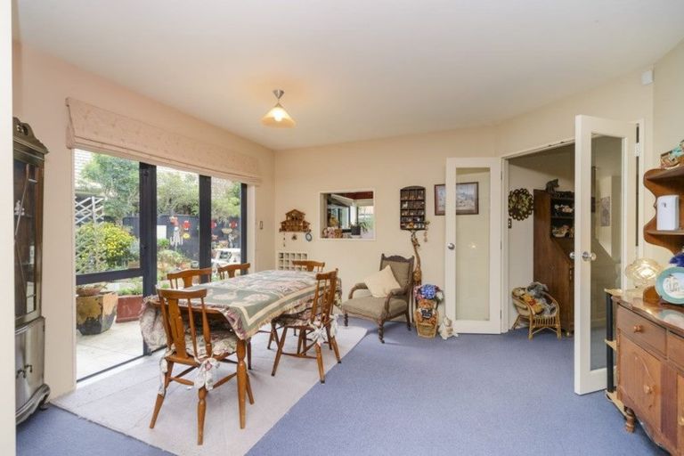 Photo of property in 24 Clearview Drive, Milson, Palmerston North, 4414
