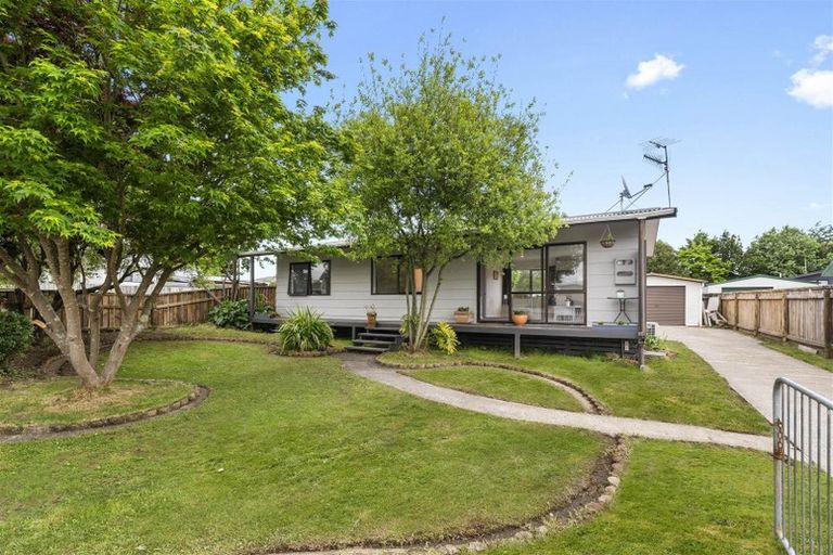 Photo of property in 24 Grayson Avenue, Mangakakahi, Rotorua, 3015