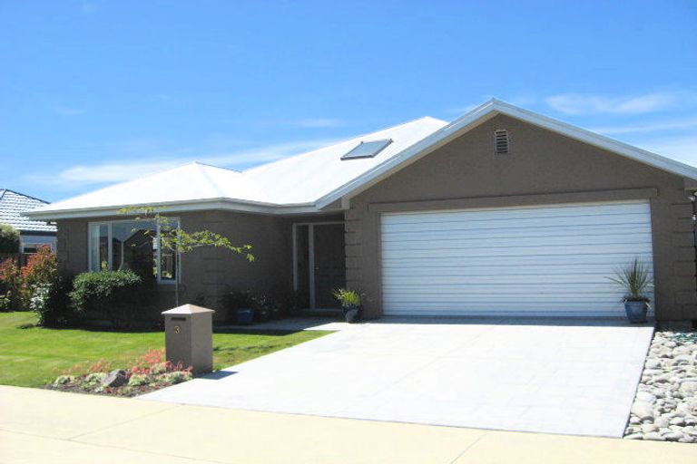 Photo of property in 3 Saracen Avenue, Northwood, Christchurch, 8051