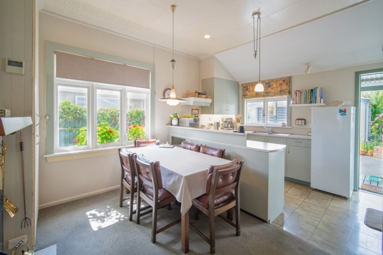 Photo of property in 8 Bletsoe Avenue, Spreydon, Christchurch, 8024