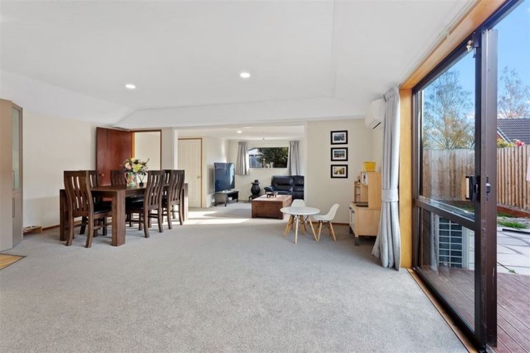 Photo of property in 6 Woodfield Place, Woodend, 7610