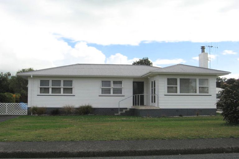 Photo of property in 5 Erin Street, Tikipunga, Whangarei, 0112