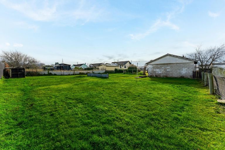 Photo of property in 45 Wilkin Street, Waimate, 7924