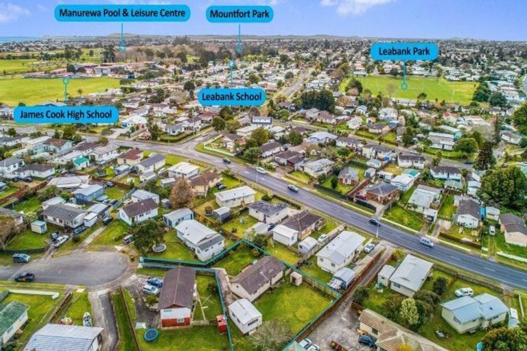 Photo of property in 32 Gambare Place, Wattle Downs, Auckland, 2103