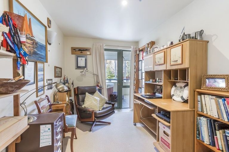 Photo of property in 50 Harbour Village Drive, Gulf Harbour, Whangaparaoa, 0930