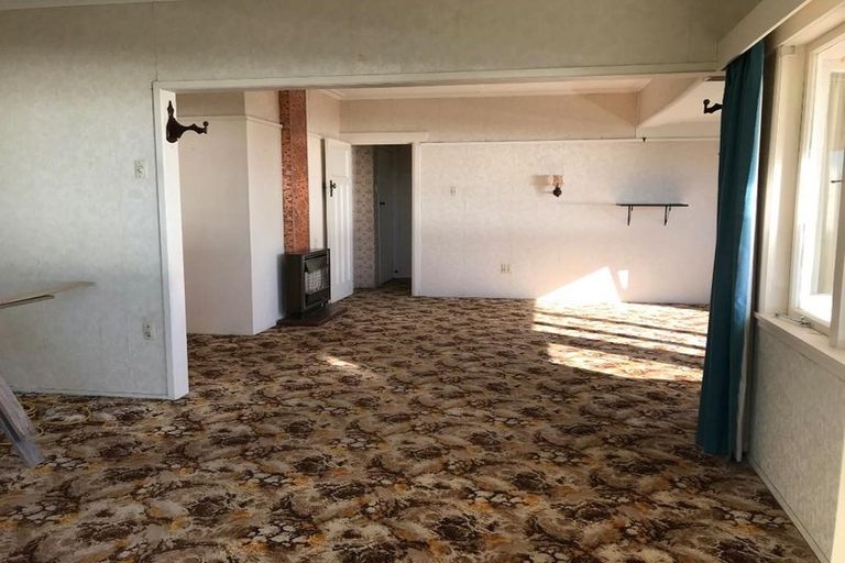 Photo of property in 2a Beach Street, Fitzroy, New Plymouth, 4312