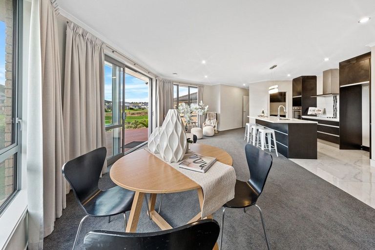 Photo of property in 19 Kilbryde Crescent, Pokeno, 2402