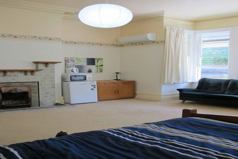Photo of property in 12 Heriot Row, Dunedin Central, Dunedin, 9016