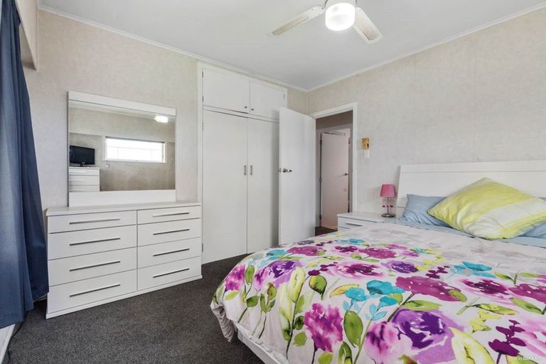 Photo of property in 78 Rosehill Drive, Rosehill, Papakura, 2113