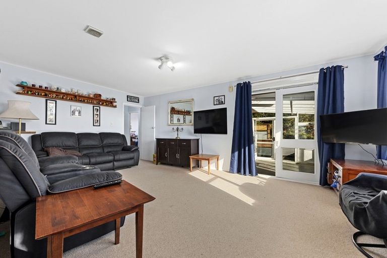 Photo of property in 485a Stokes Valley Road, Stokes Valley, Lower Hutt, 5019